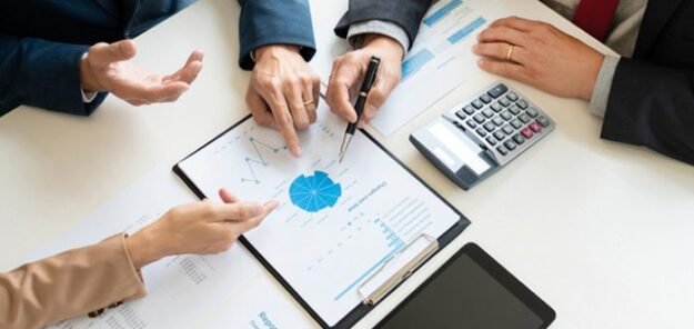 roles-auditores-externos-700×331